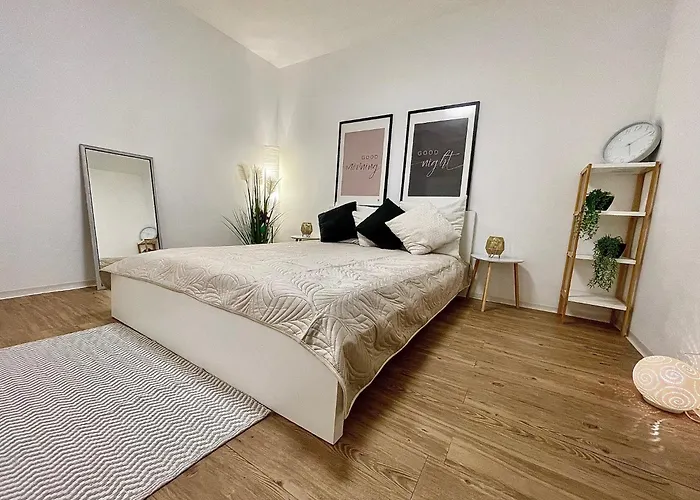 Elegante Ferienwohnung In Der Barockstadt Schaerding